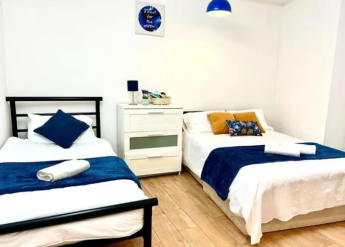 Brilliant One Bedroom Flat In London